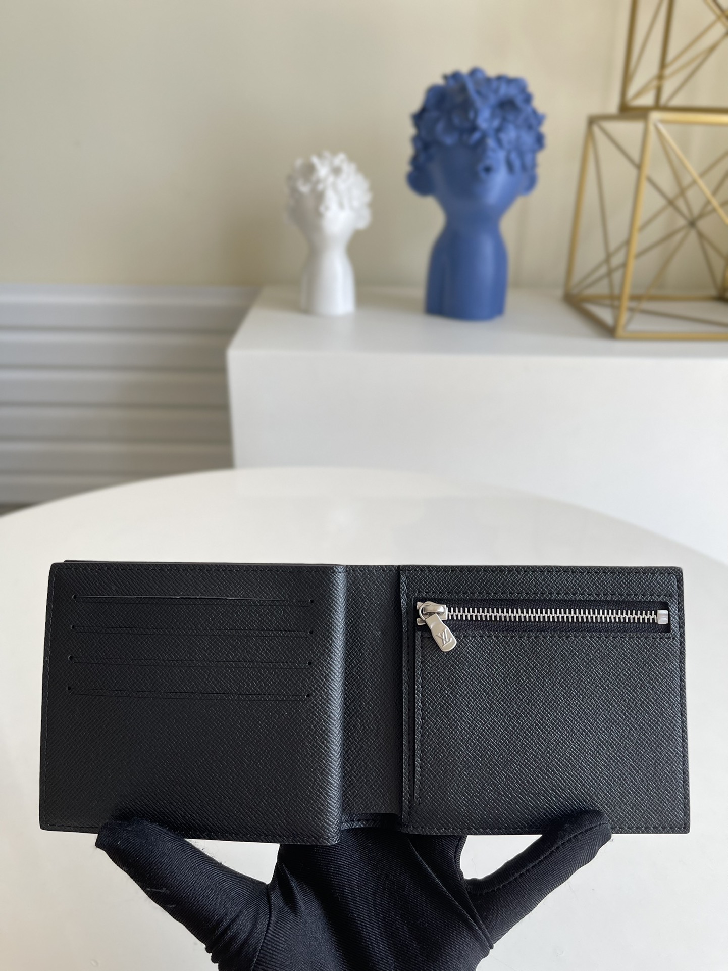 ArtsLuxury | Luxury Boutique