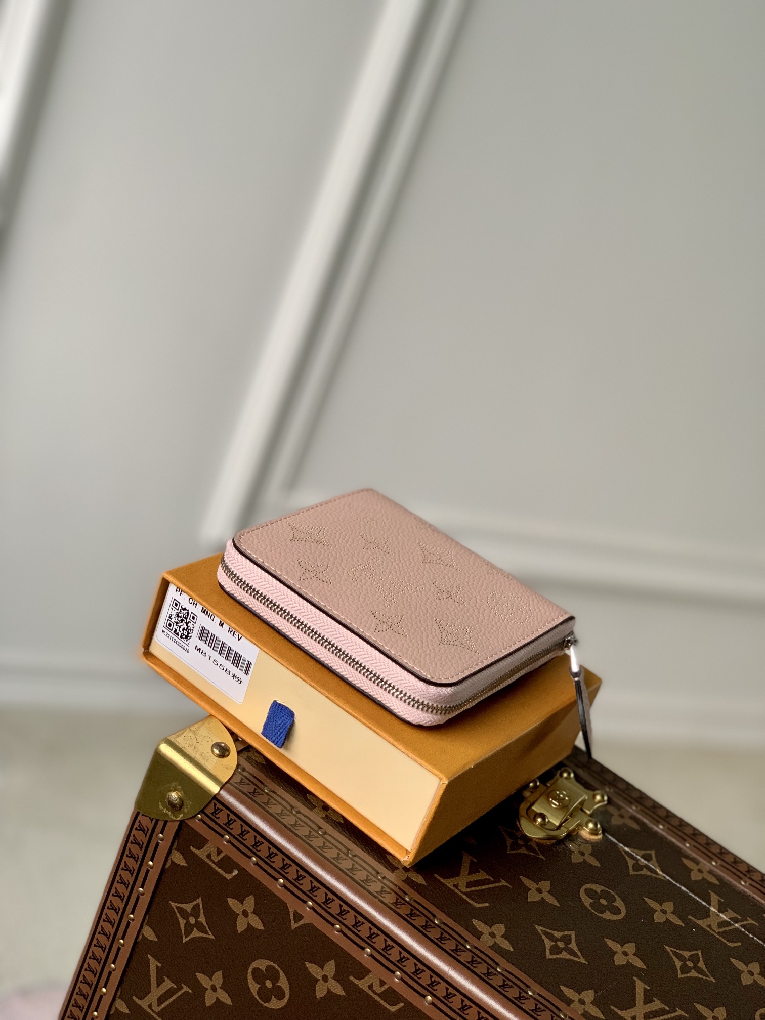 ArtsLuxury | Luxury Boutique