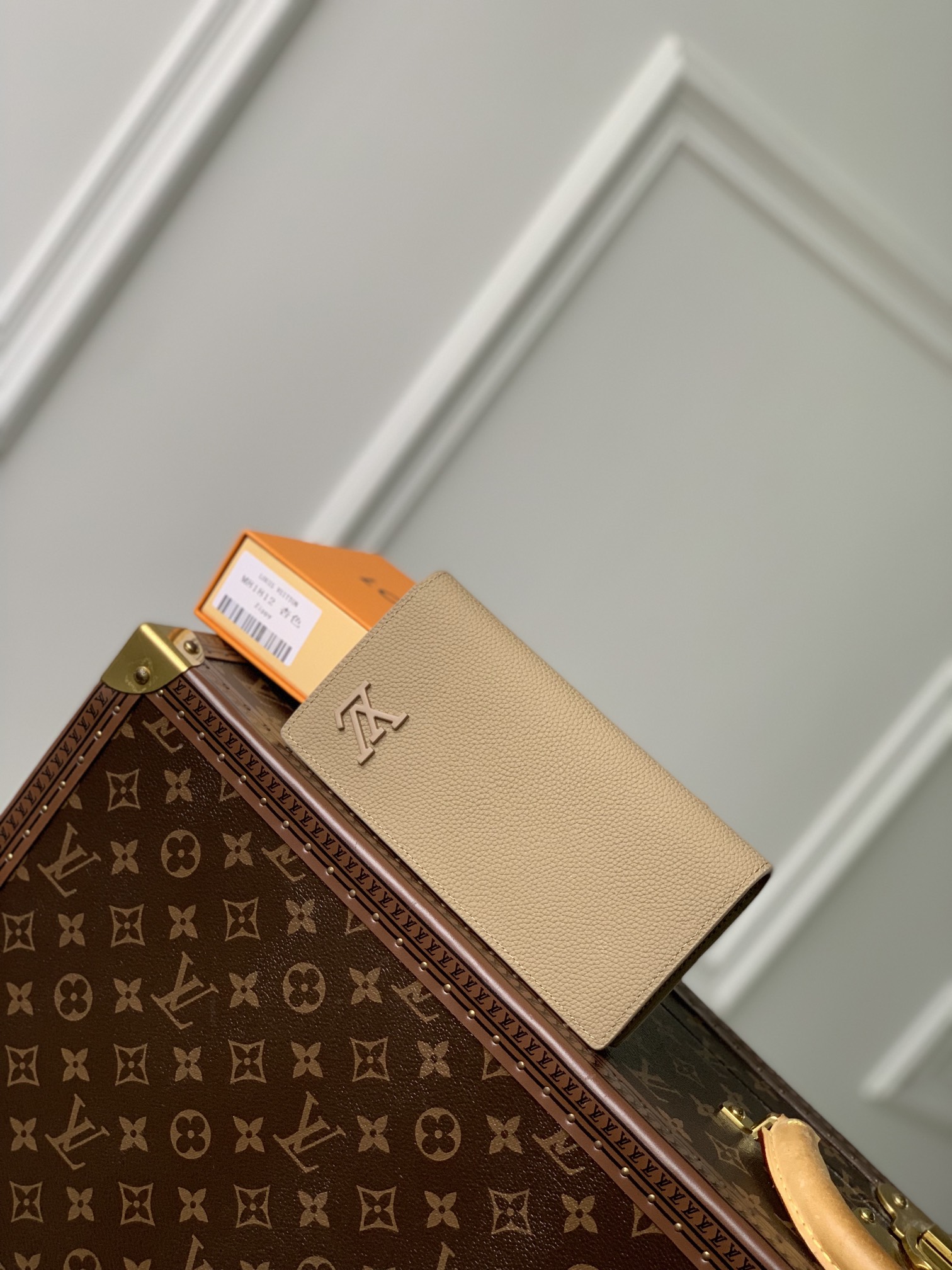 ArtsLuxury | Luxury Boutique