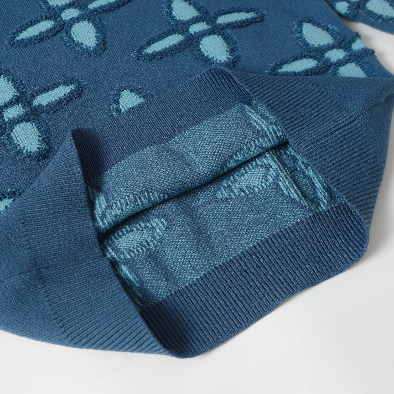 ArtsLuxury | Luxury Boutique